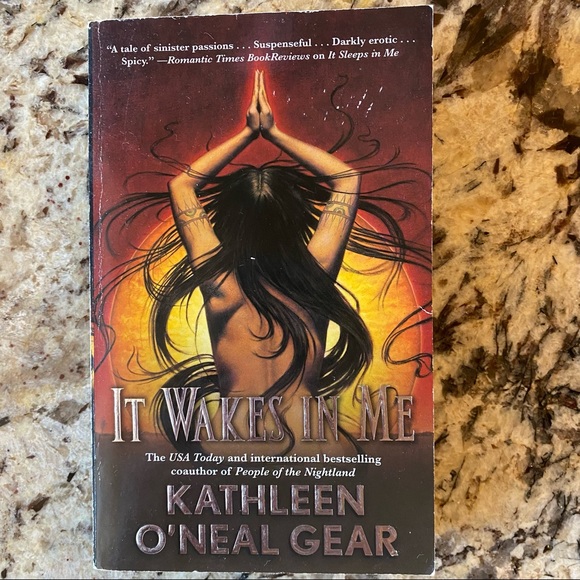 📕2 for $10 - Books - Picture 1 of 2